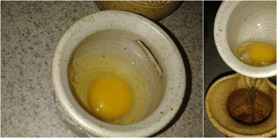 Separate eggs easily | Stoneware egg separator