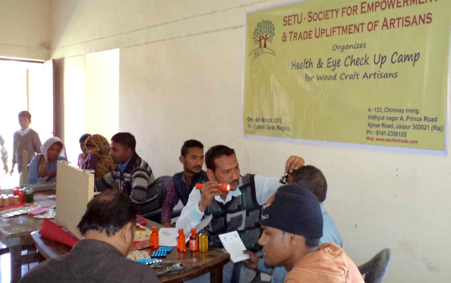 Artisans Receiving Eye Exams