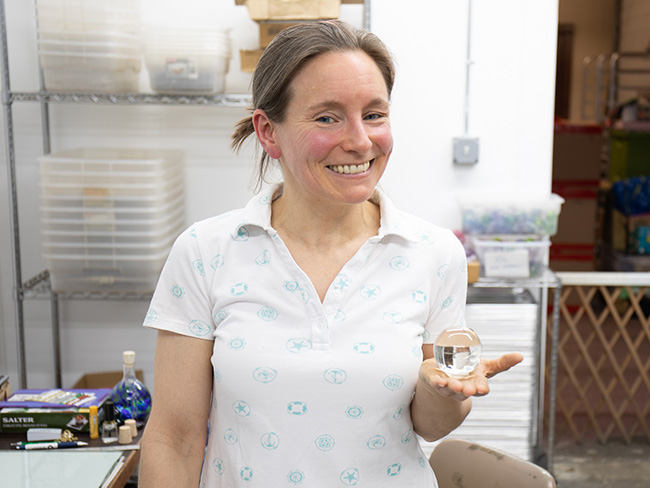 Inside the Artist's Studio with Glass Artist Jill Davis | UncommonGoods